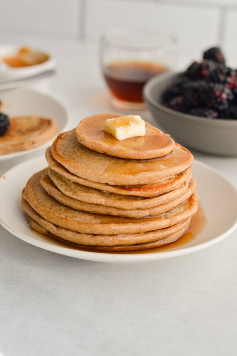 Low-Cal, High-Protein Pancakes: A Deliciously Healthy Breakfast.